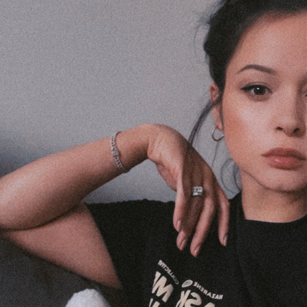 Meet your Posher, Veronica